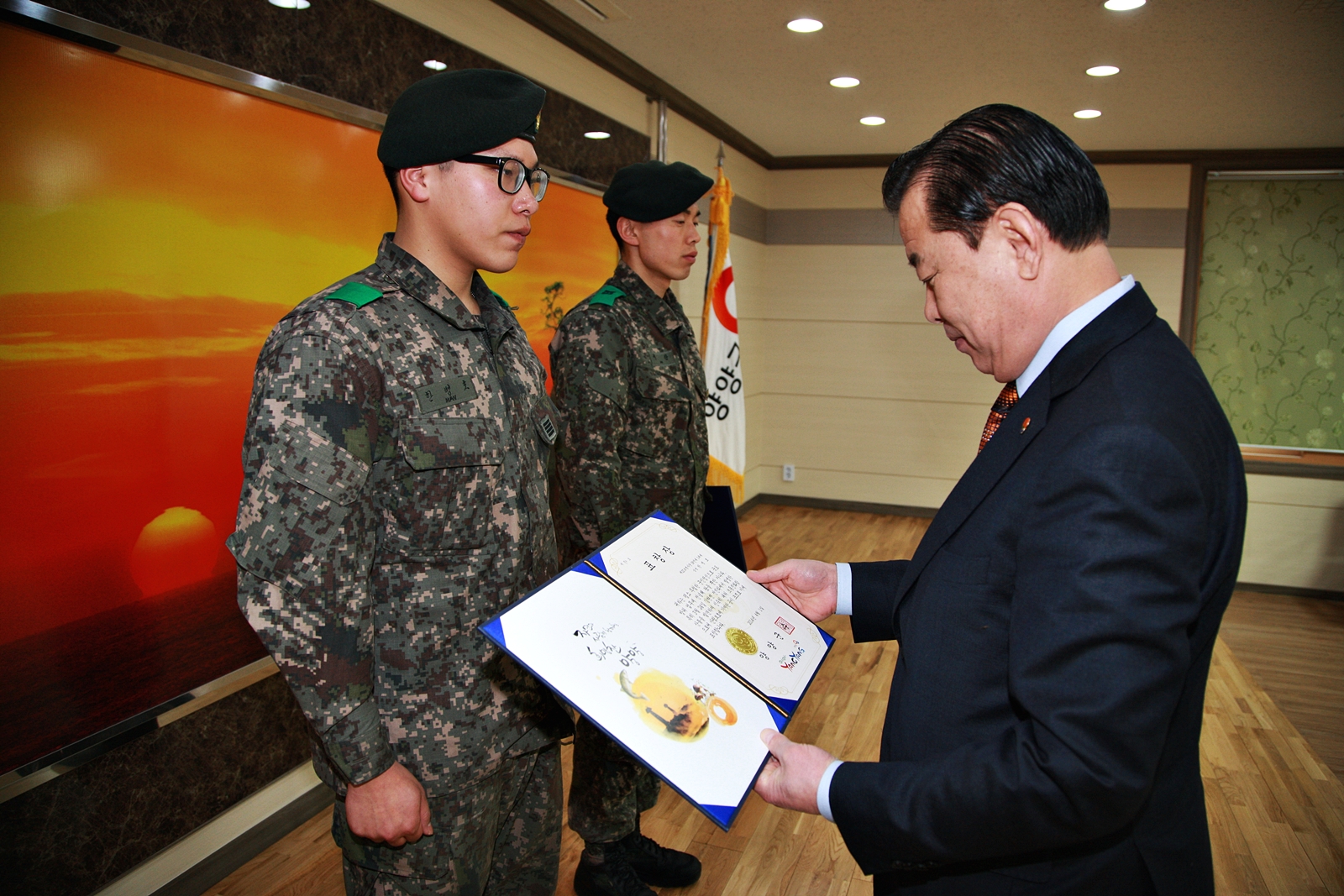 낙산사 인근 산불 조기발견 신고 군장병 표창