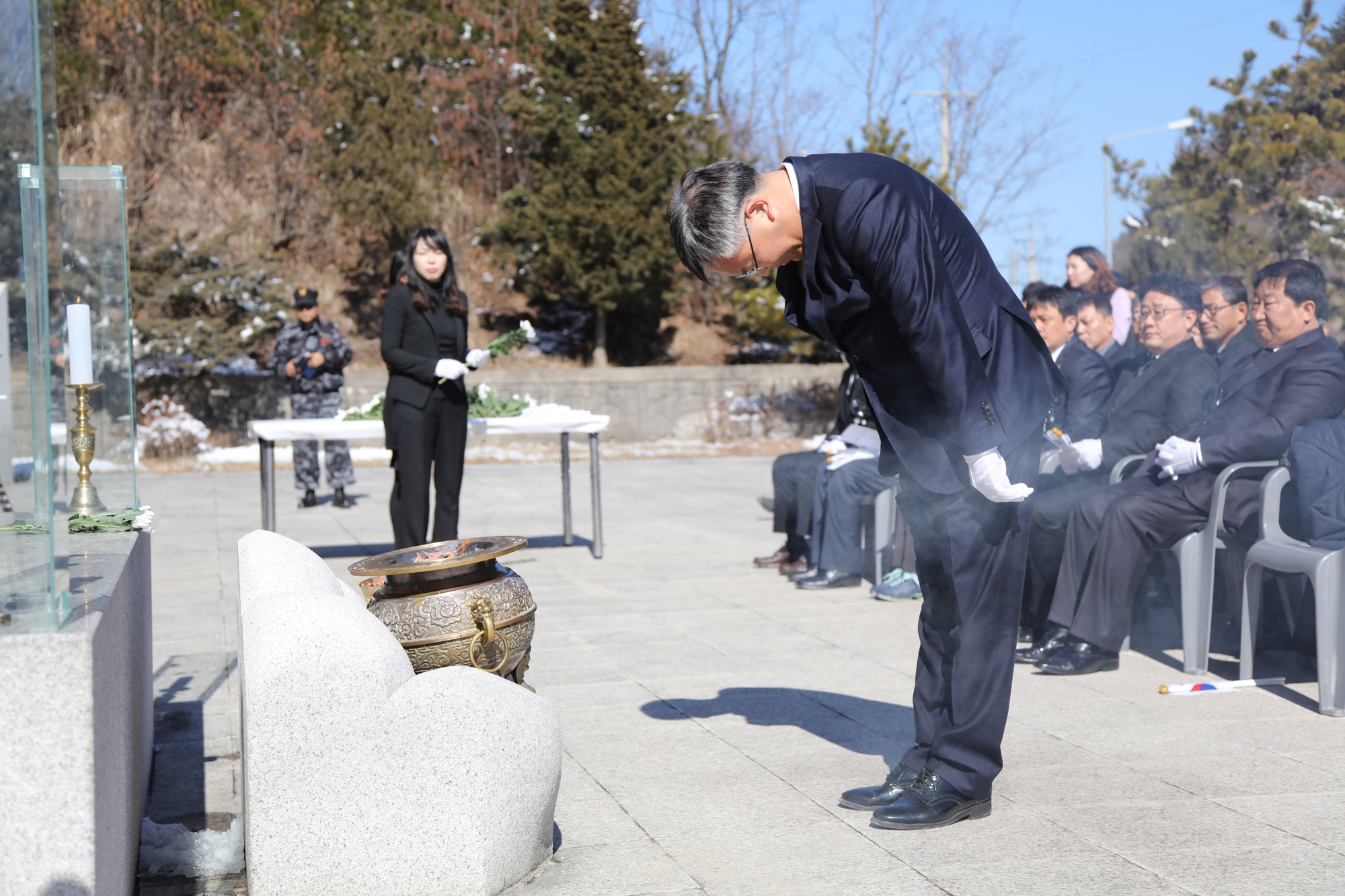 만세운동전적비참배