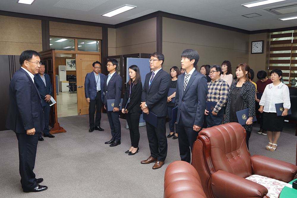 임용장수여-무기계약 외