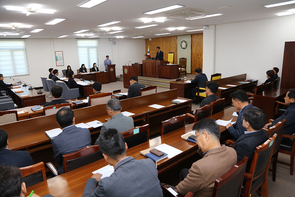 2018 10 30 제236회 양양군의회 임시회의