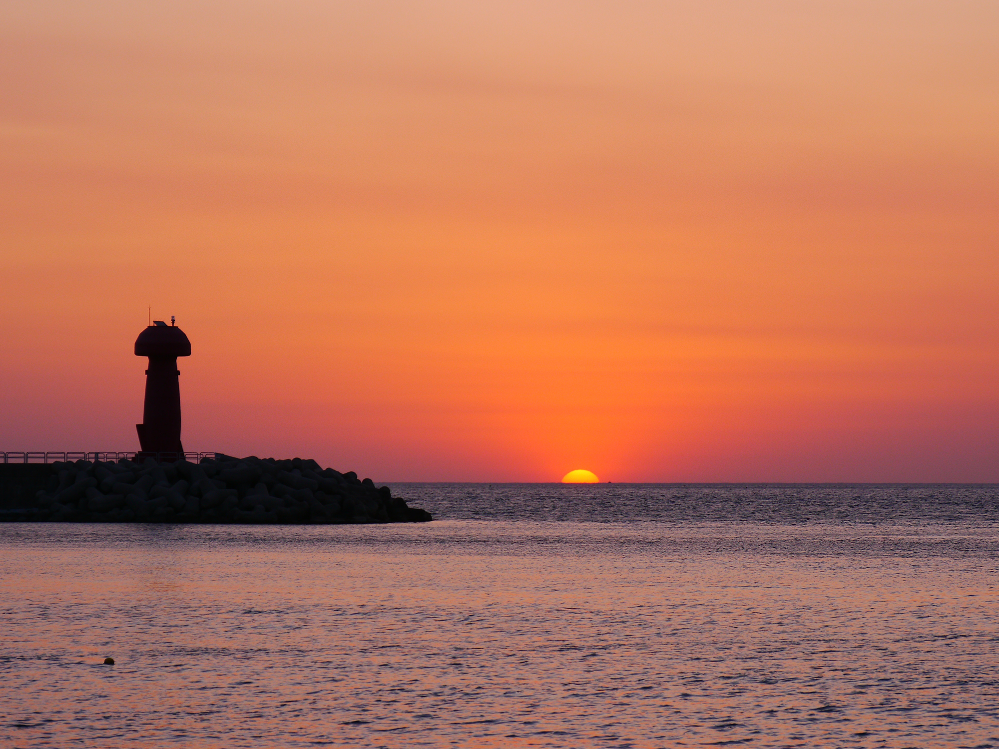 2018 04 12 물치 송이등대 일출