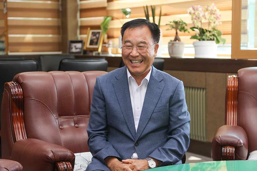 20230525 서울신문 군수님 인터뷰